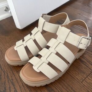 New SODA Size 8 Vicky beige Tan Summer Sandal Women Strappy New